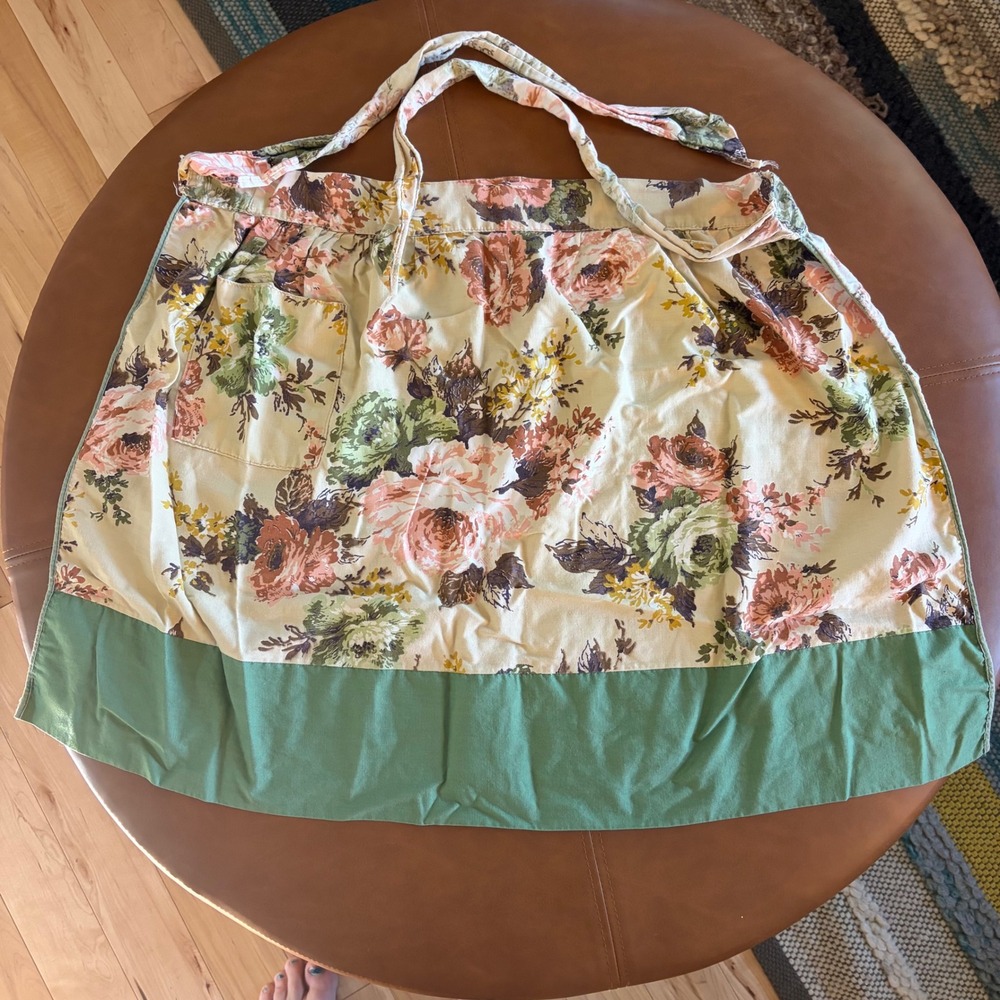 Vintage Floral Half Apron Pink Green Rose Print Waist Apron Pocket Cottagecore